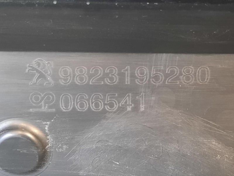 Paraurti POST 9823195280 Peugeot 2008 I 2016