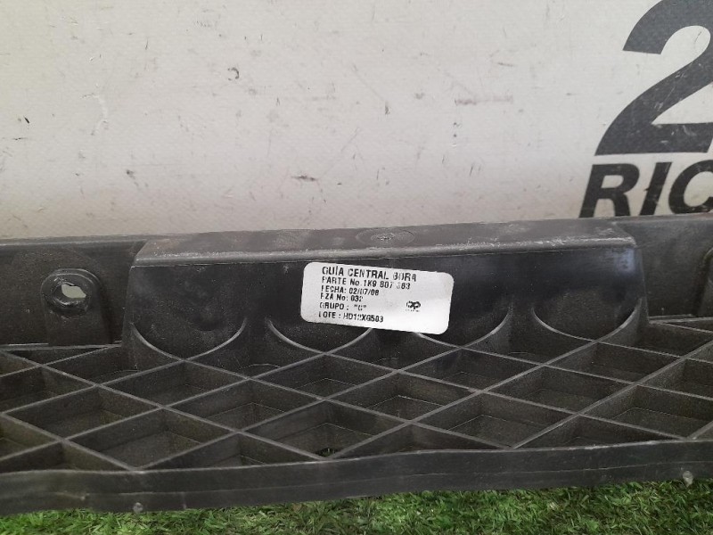 Guida Sostegno Paraurti POST 1K9807863 Volkswagen GOLF V Variant 2007