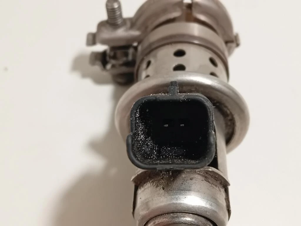 Iniettore Adblue 9801266680 Citroen C4 Cactus 2014