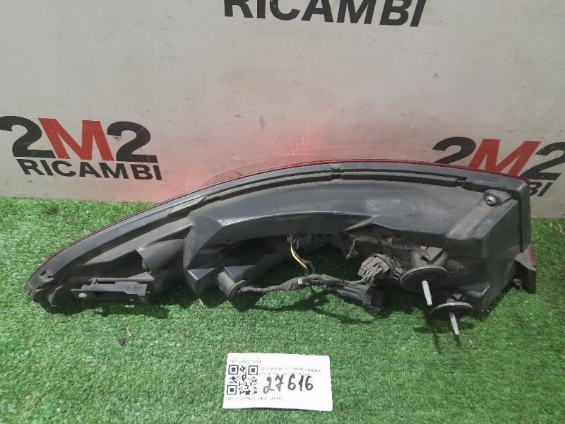 Fanale POST DX 8X2313404 Jaguar XF I 2008