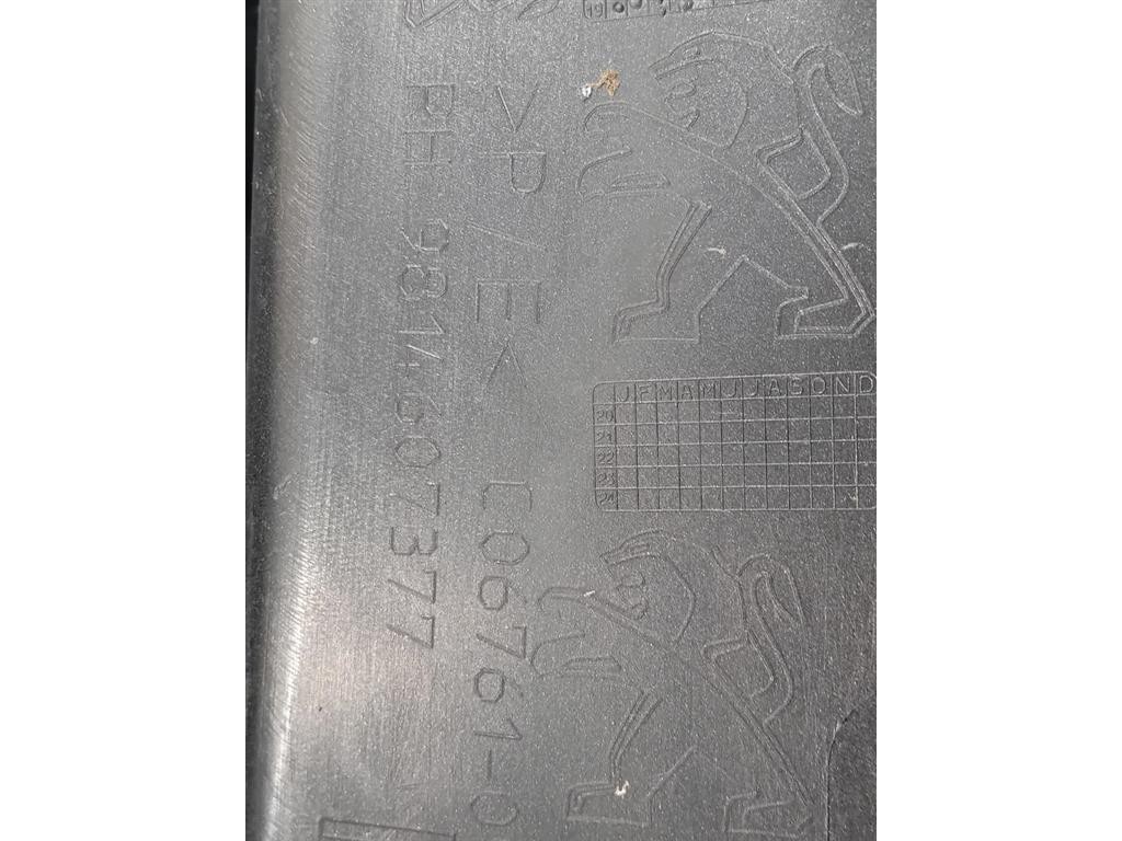 Paraurti POST 98166681877 Peugeot 5008 II 2017