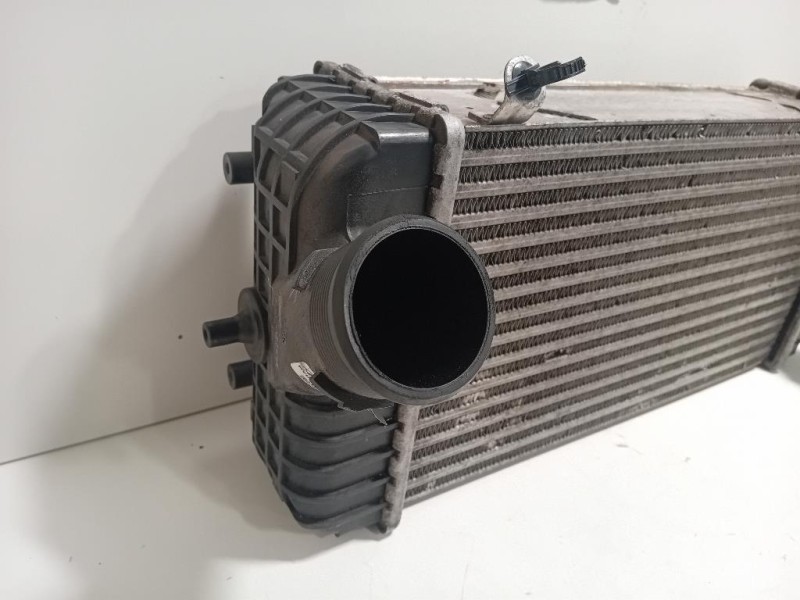 Intercooler 28270-2F700 Hyundai Santa FÉ IV 2013