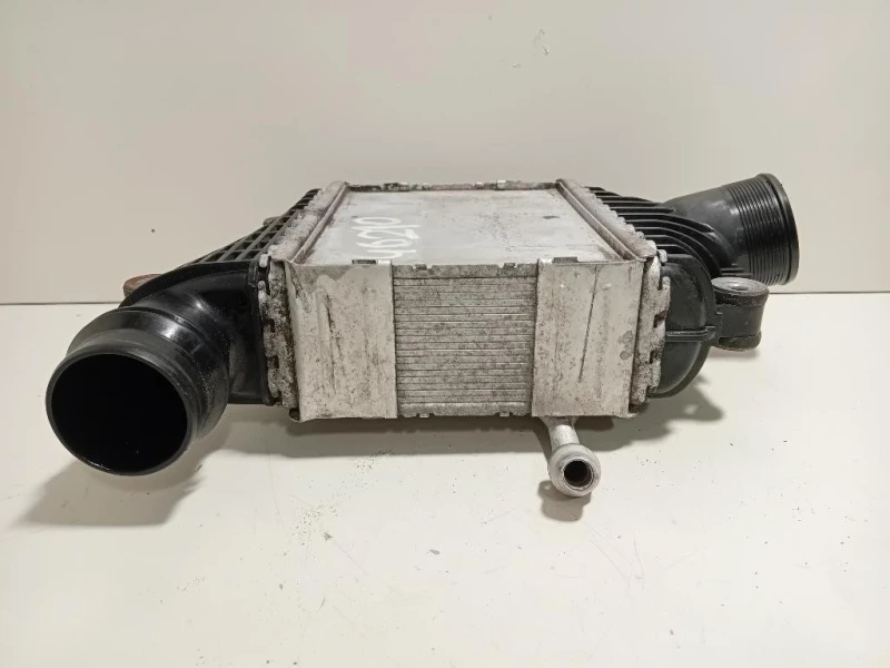 Intercooler GX73-6K775-AB Jaguar XE 2015