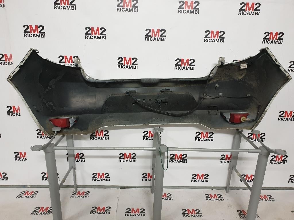 Paraurti POST 7701479250 Renault CLIO III 2006