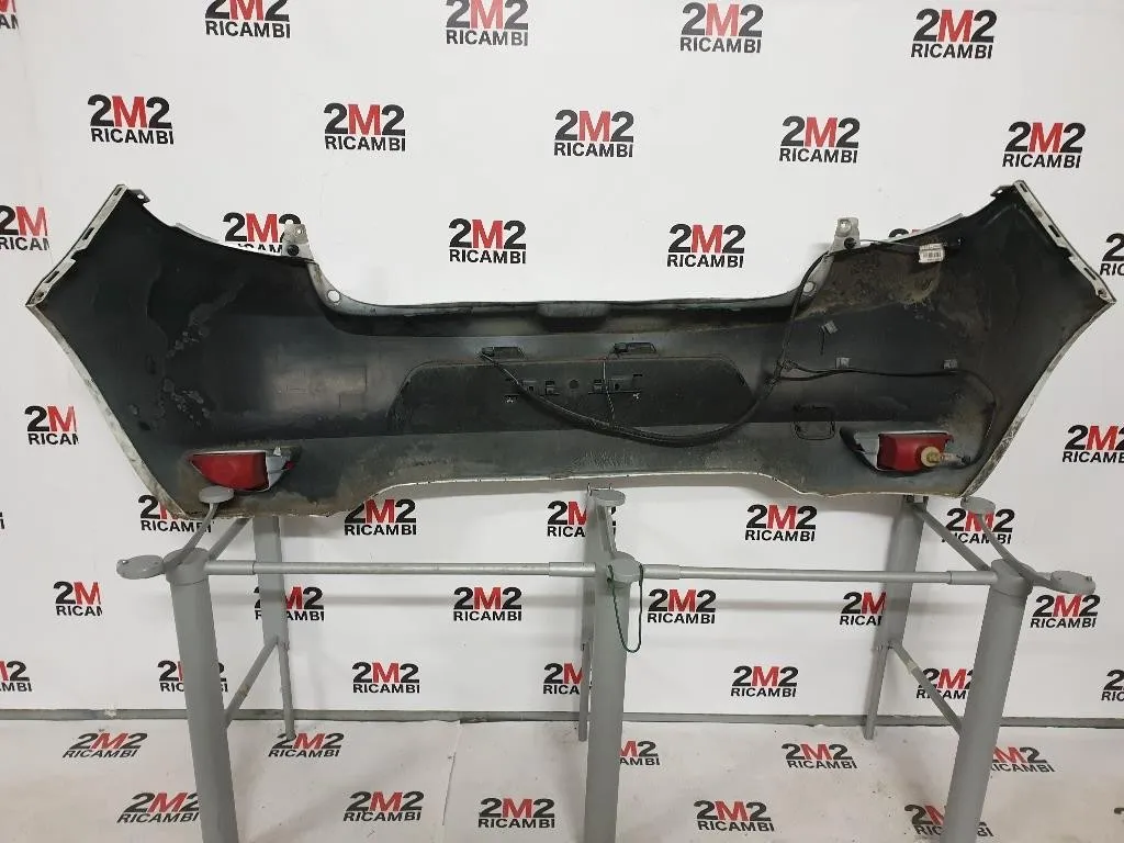 Paraurti POST 7701479250 Renault CLIO III 2006