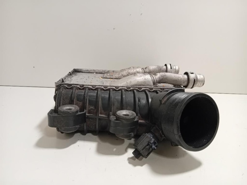 Intercooler GJ32-9L440-AB Land Rover Range Rover Evoque I 2011