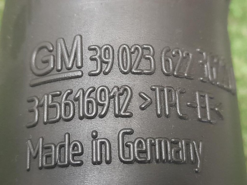 Intercooler 315616912 Opel Astra J 2012