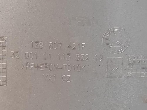 Paraurti POST 1Z9807421F Skoda Octavia 1Z3 2009