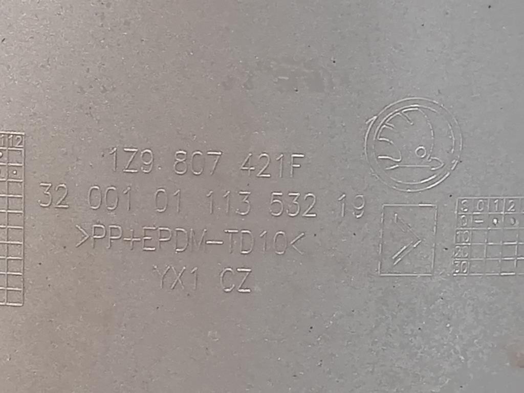 Paraurti POST 1Z9807421F Skoda Octavia 1Z3 2009