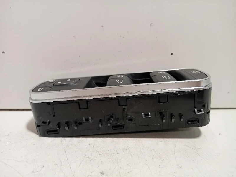 Interruttore Alzacristalli ANT A1679050001 Mercedes Classe A W177 2018