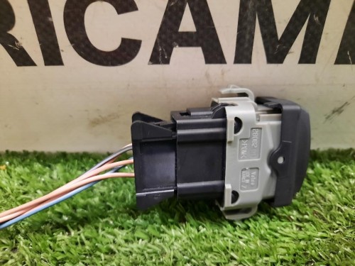 Interruttore Alzacristalli ANT