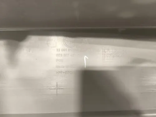 Paraurti POST 5E9807421 Skoda Octavia 5E5 SW 2013