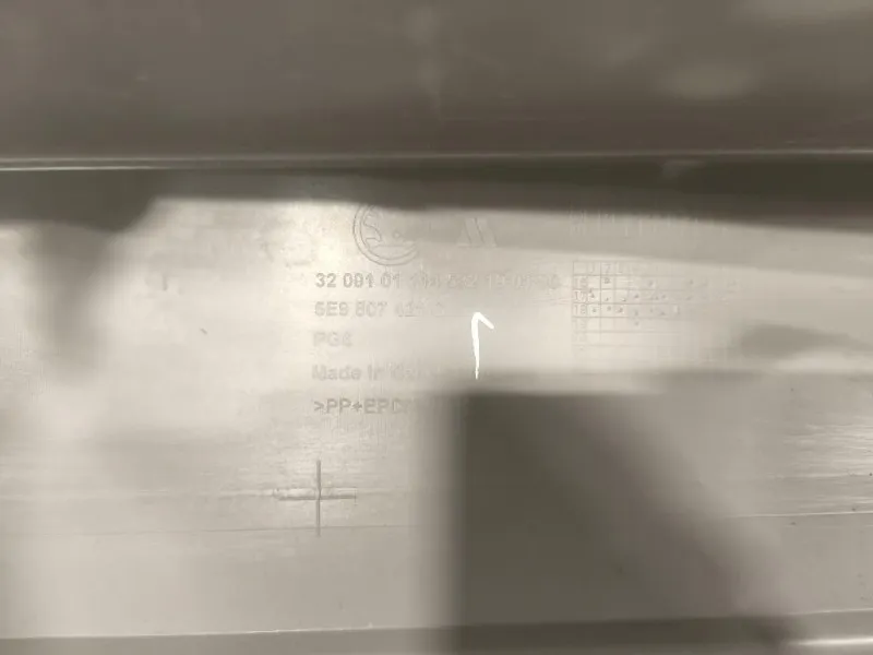 Paraurti POST 5E9807421 Skoda Octavia 5E5 SW 2013