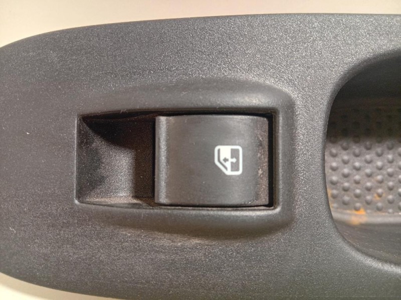 Interruttore Alzacristalli ANT DX 735531347 Lancia Ypsilon III 2011