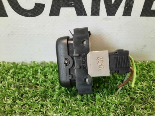 Interruttore Alzacristalli ANT DX