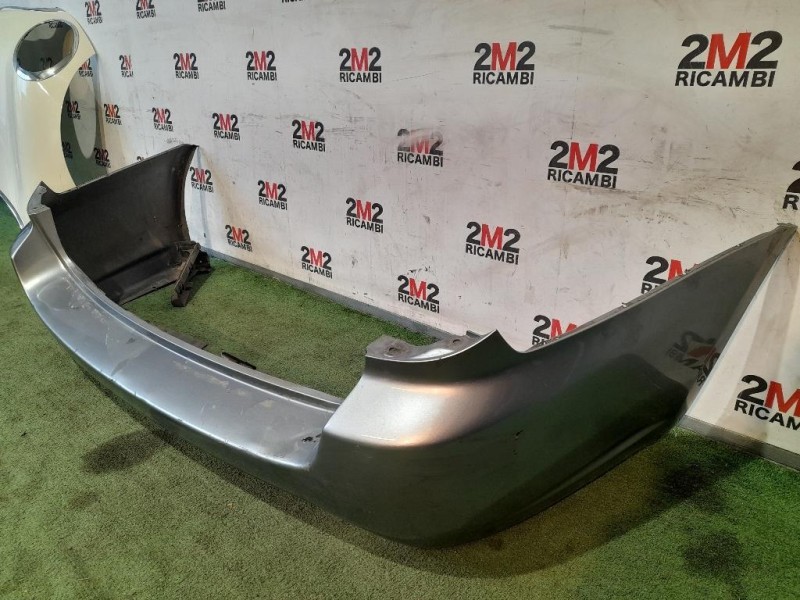 Paraurti POST 57704AG080 Subaru Legacy IV 2004