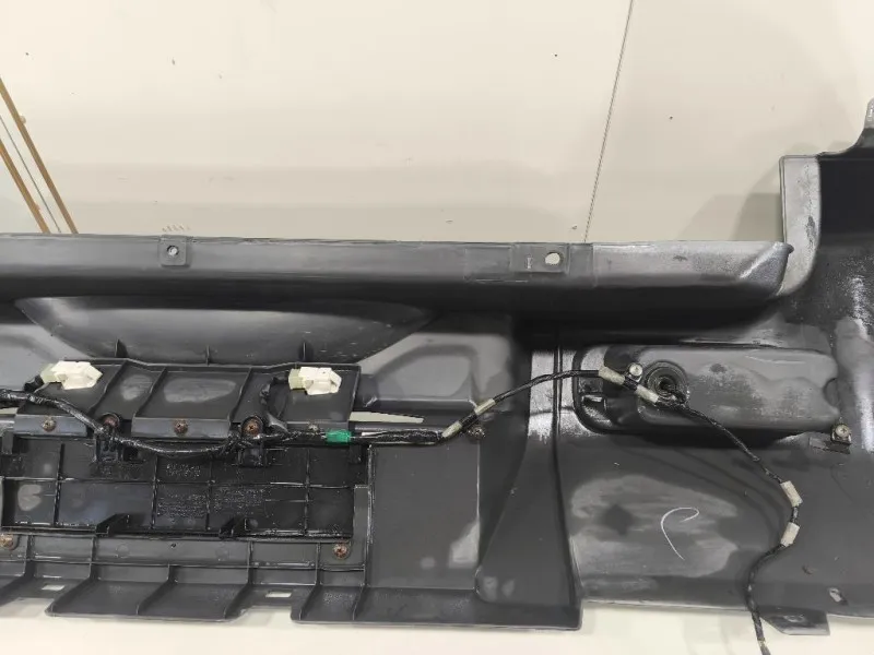 Paraurti POST 71811-81A00 Suzuki Jimny I 1999