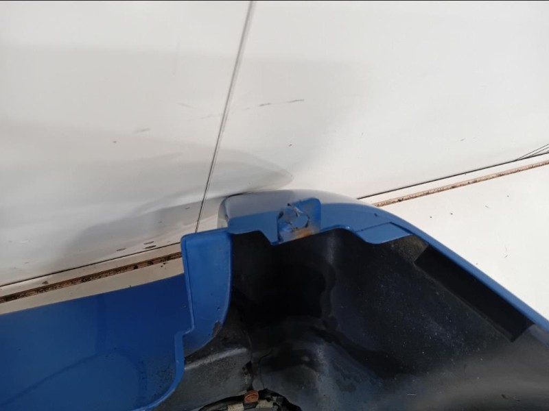 Paraurti POST 7181181A105PK Suzuki Jimny I 1999