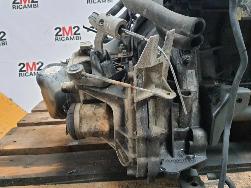 Cambio 820050888 SCATOLA Renault CLIO III 2006