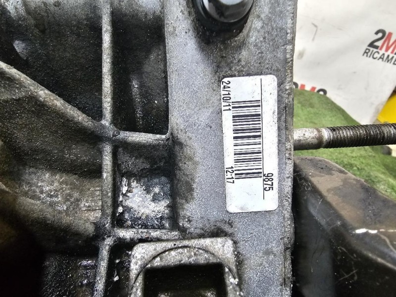 Cambio 820050888 SCATOLA Renault CLIO III 2006