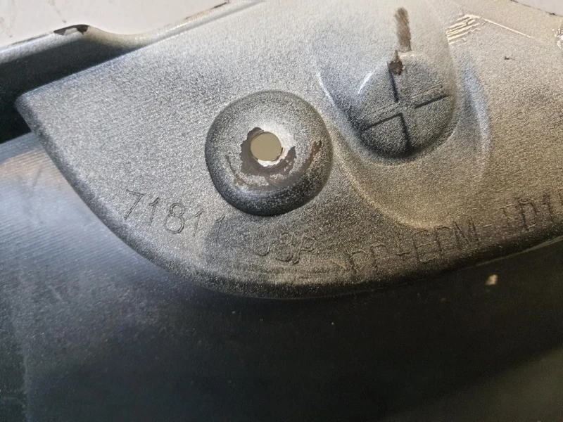 Paraurti POST 7181168R Suzuki Swift VI 2017