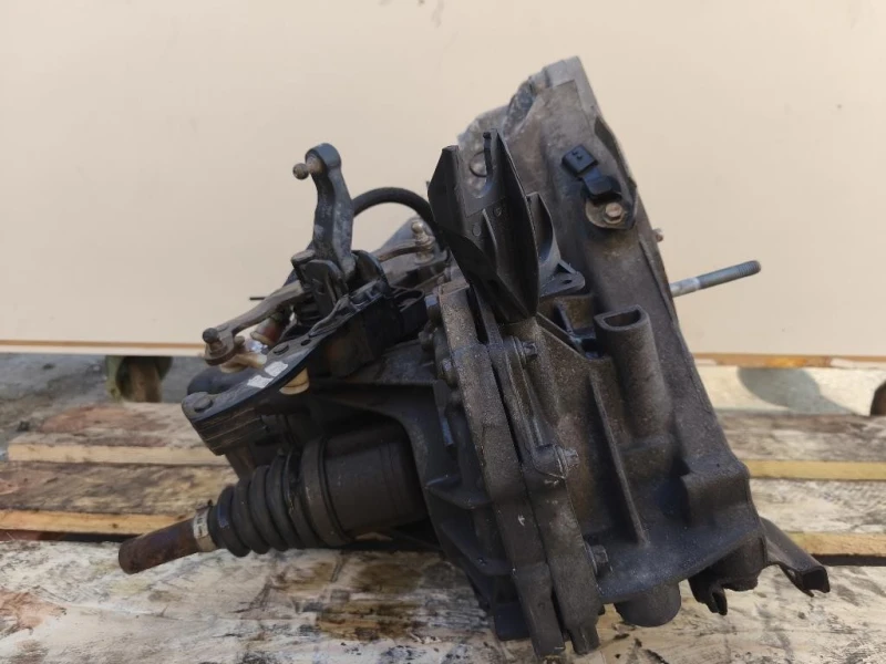 Cambio R050336 - 320107336R 5 M MAN Renault CLIO IV 2013