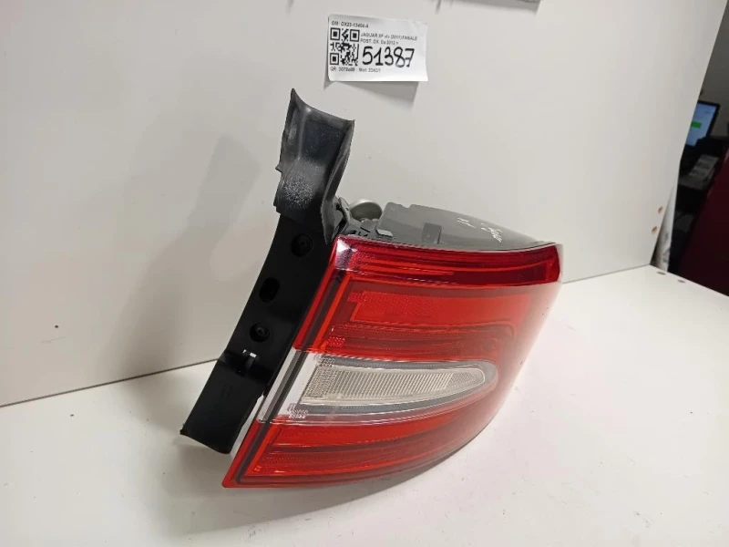 Fanale POST DX DX23-13404-A Jaguar XF I 2011