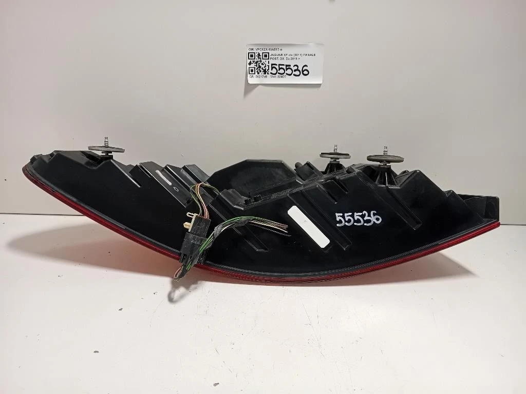 Fanale POST DX VPCX2X-13A517-A Jaguar XF I 2011