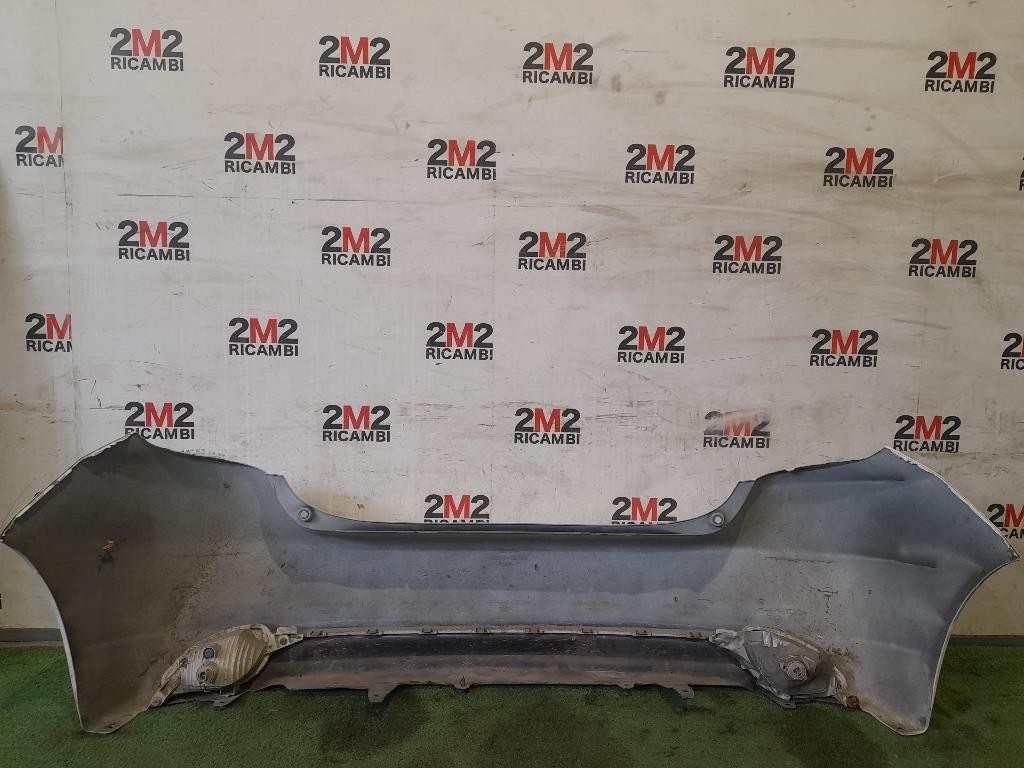 Paraurti POST Toyota Yaris IV 2012