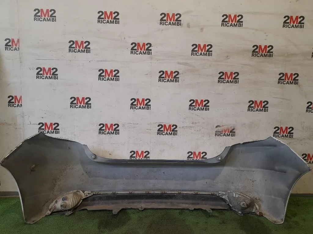 Paraurti POST Toyota Yaris IV 2012