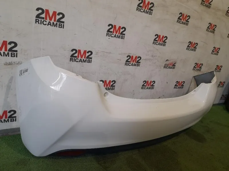 Paraurti POST Toyota Yaris IV 2012