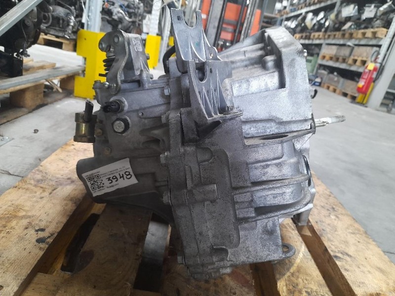 Cambio F9Q803 8200392484 Renault Megane II CC 2003