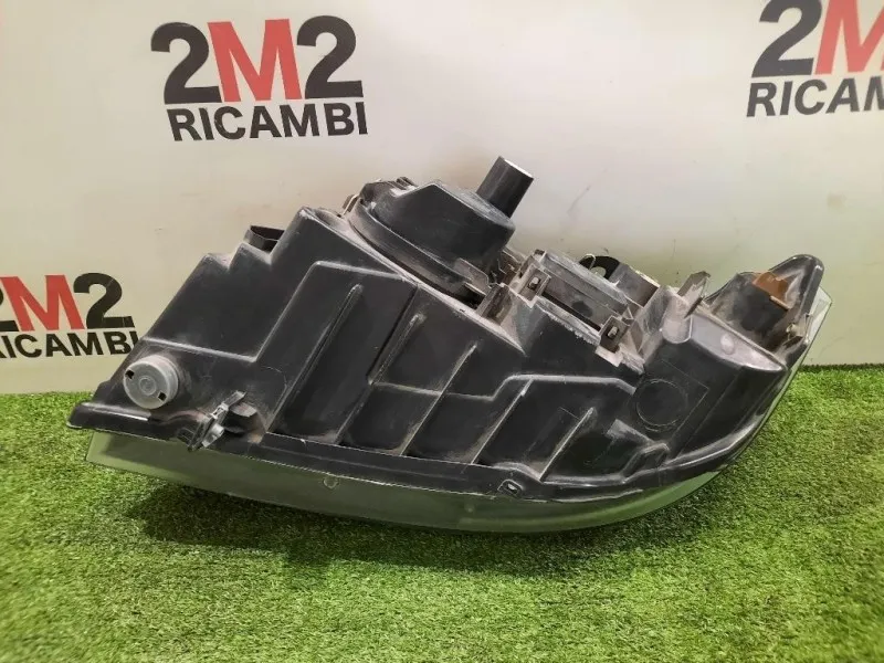 Proiettore ANT DX 63116942722 Bmw Serie 3 E90 Berlina 2005