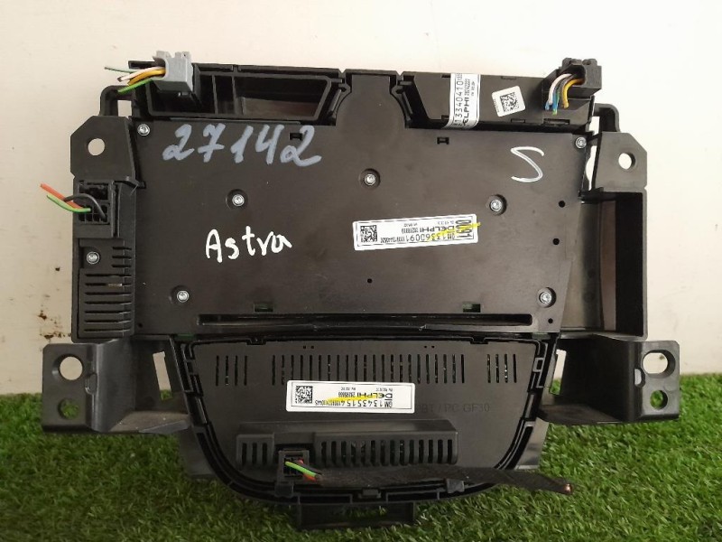 Interruttore Climatizzatore 28395666 Opel Astra J 2010
