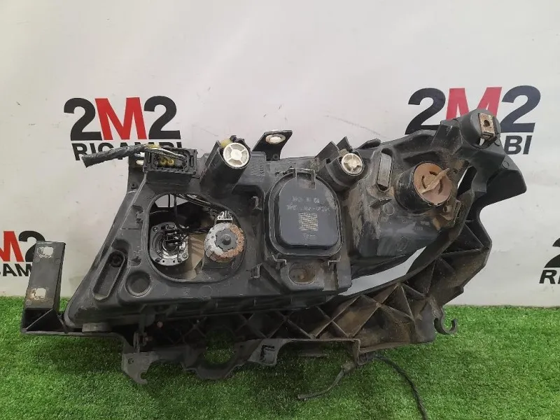 Proiettore ANT DX Bmw Serie 3 E90 Berlina 2005