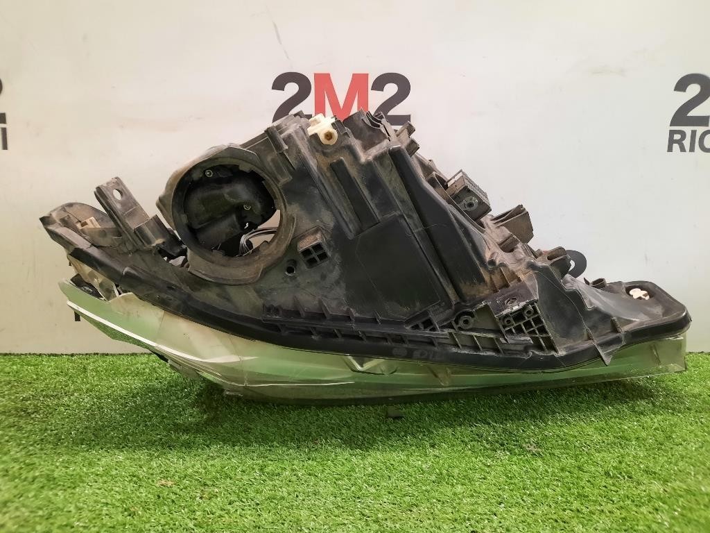 Proiettore ANT DX 7471306 Bmw Serie 3 F30 Berlina 2015