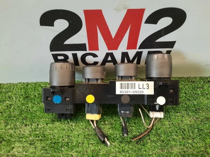 Interruttore Fendinebbia 85301-09220 Ssangyong Kyron 2005