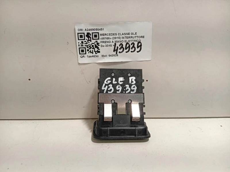 Interruttore Freno A MANO Elettrico A2469050451 Mercedes Classe GLE W166 2015