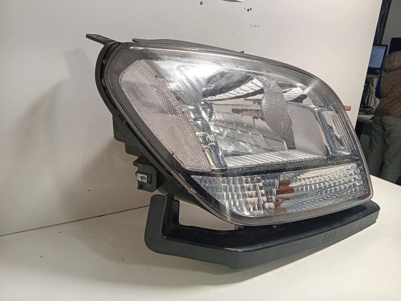 Proiettore ANT DX PROIETTORE ANT DX Chevrolet Orlando 2011