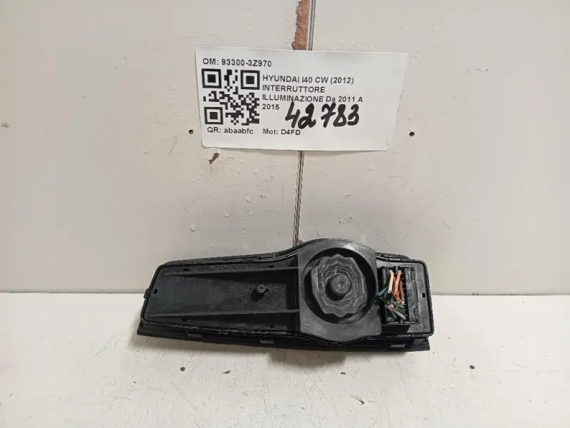 Interruttore Illuminazione 93300-3Z970 Hyundai I40 CW 2012
