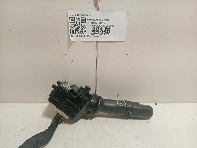 Interruttore Illuminazione 93420-2K560 Hyundai IX35 2013