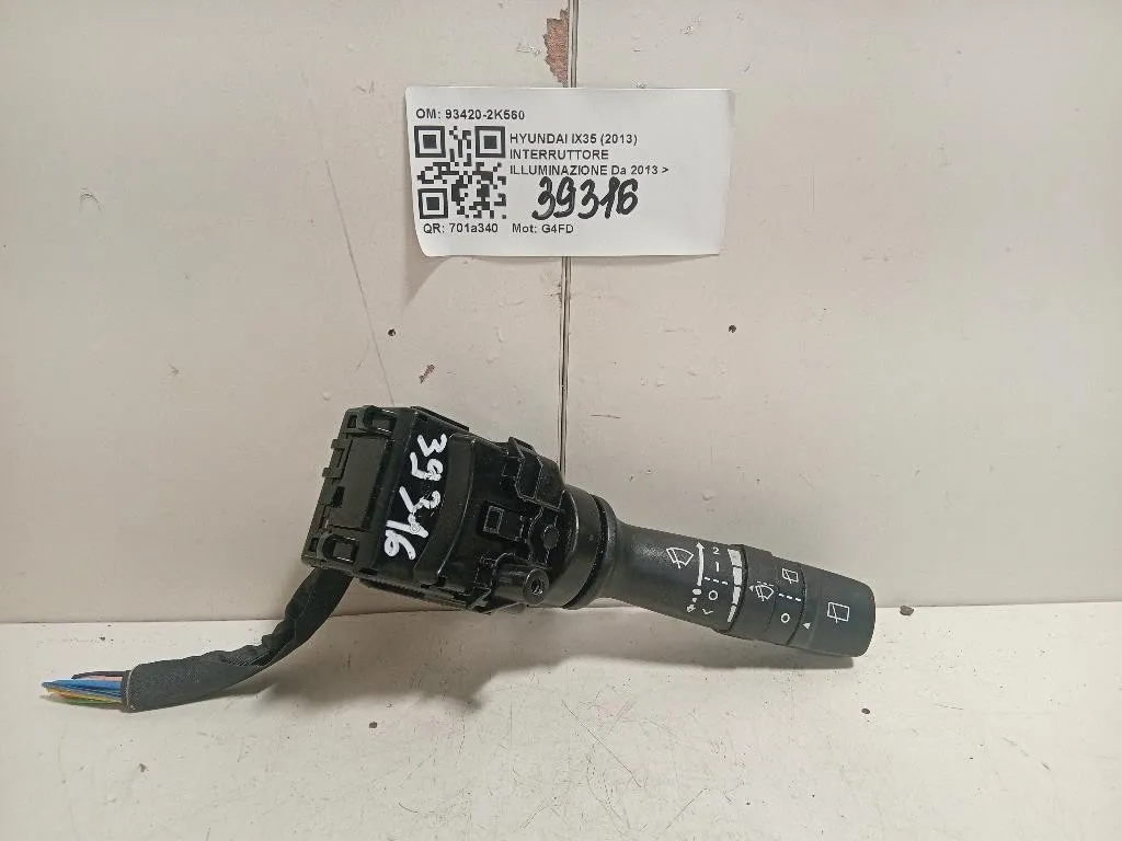 Interruttore Illuminazione 93420-2K560 Hyundai IX35 2013
