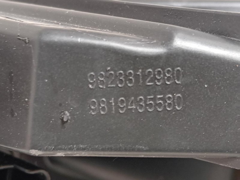 Proiettore ANT DX 9833480480-03 Citroen C3 III 2016