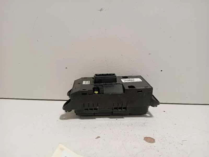 Interruttore Illuminazione 93700D9010WK Kia Sportage IV 2016