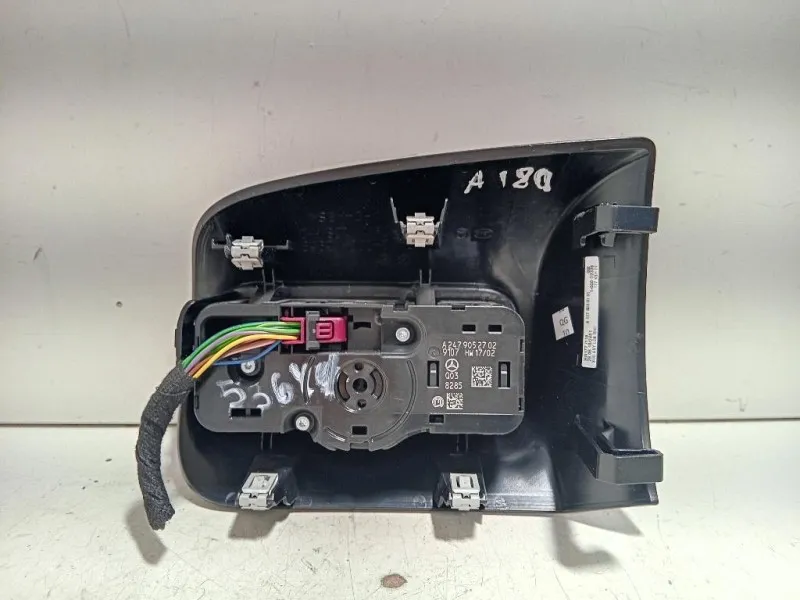 Interruttore Illuminazione A2479052702 Mercedes Classe A W177 2018