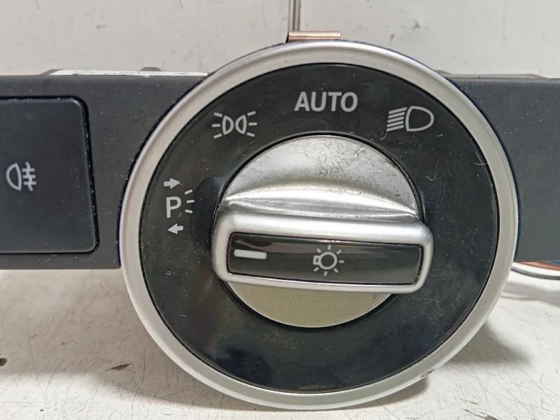 Interruttore Illuminazione A2129050551 Mercedes Classe C W204 2011