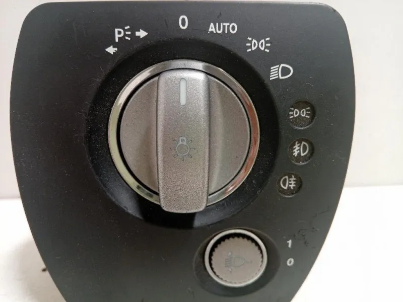 Interruttore Illuminazione A1715450404 Mercedes Classe SLK R171 2004