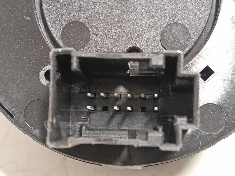 Interruttore Illuminazione 13249508 Opel Corsa D 2007