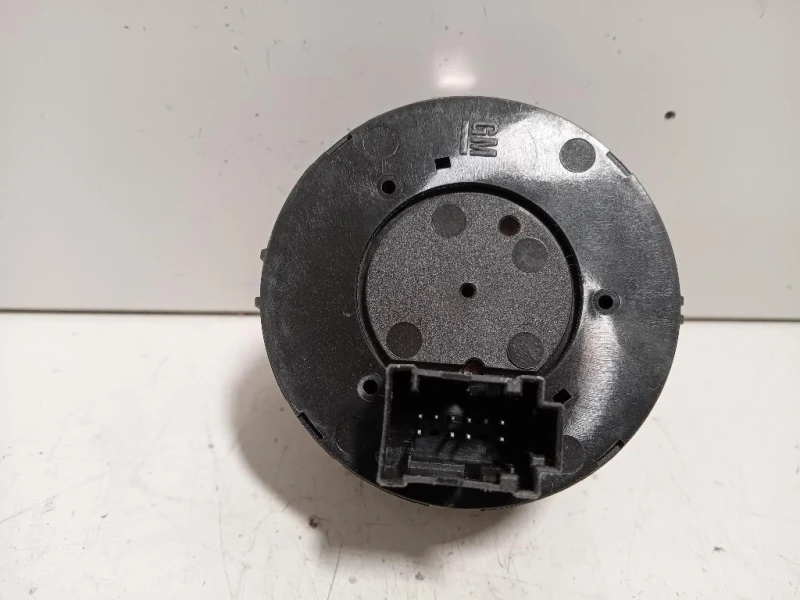 Interruttore Illuminazione 13249508 Opel Corsa D 2007