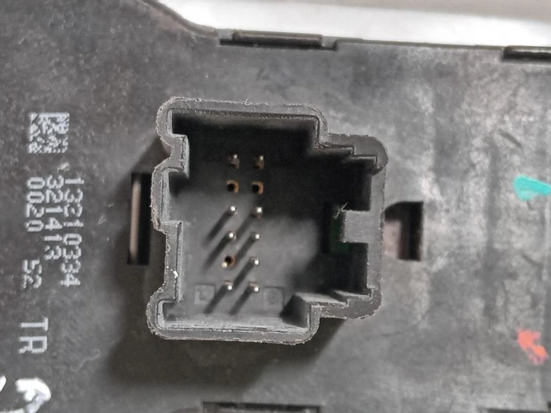 Interruttore Illuminazione 13310334 Opel Corsa D 2011